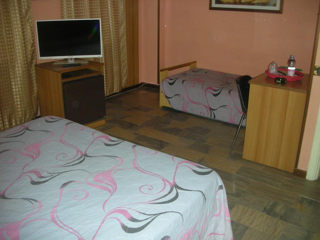 Hotel Total Pisogne Room photo
